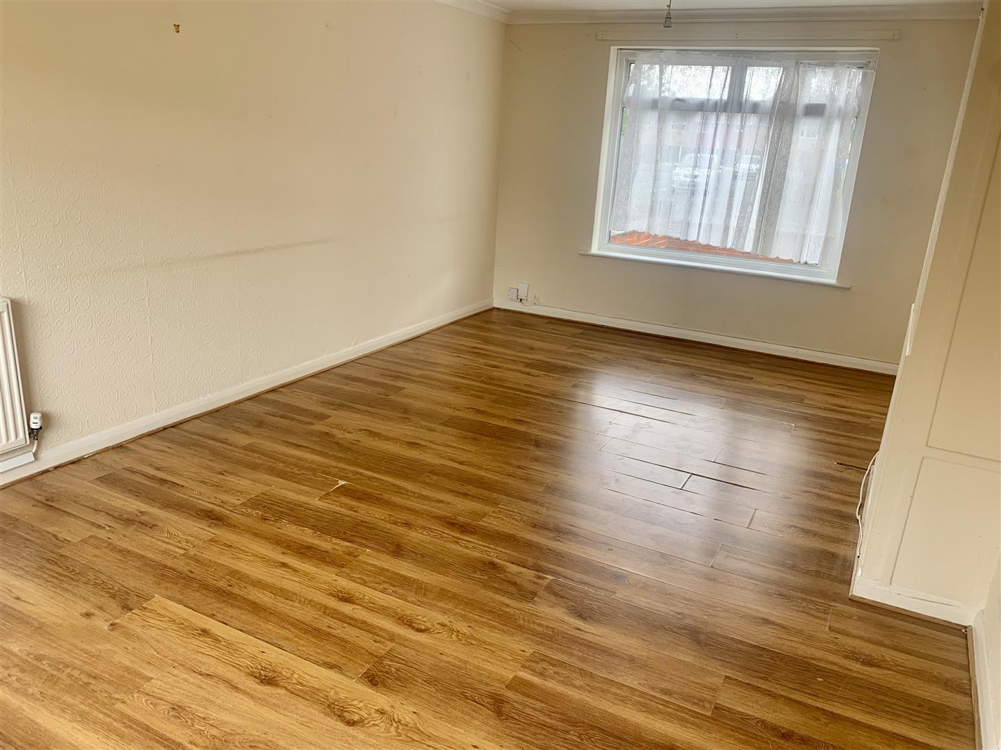 3 bed  to rent  - Property Image 2