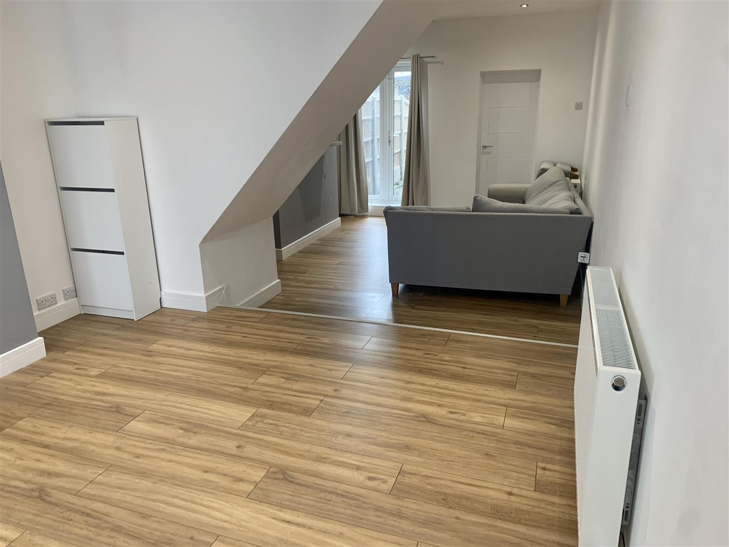 3 bed  to rent in Ilkeston 6