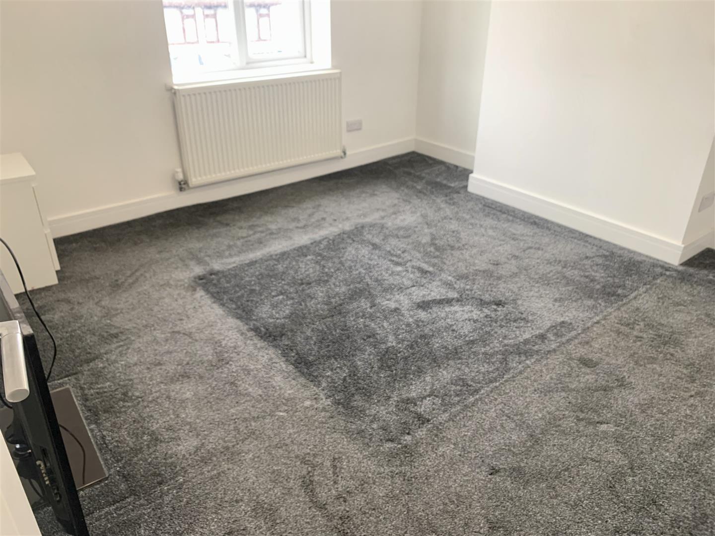 3 bed  to rent in Ilkeston 10