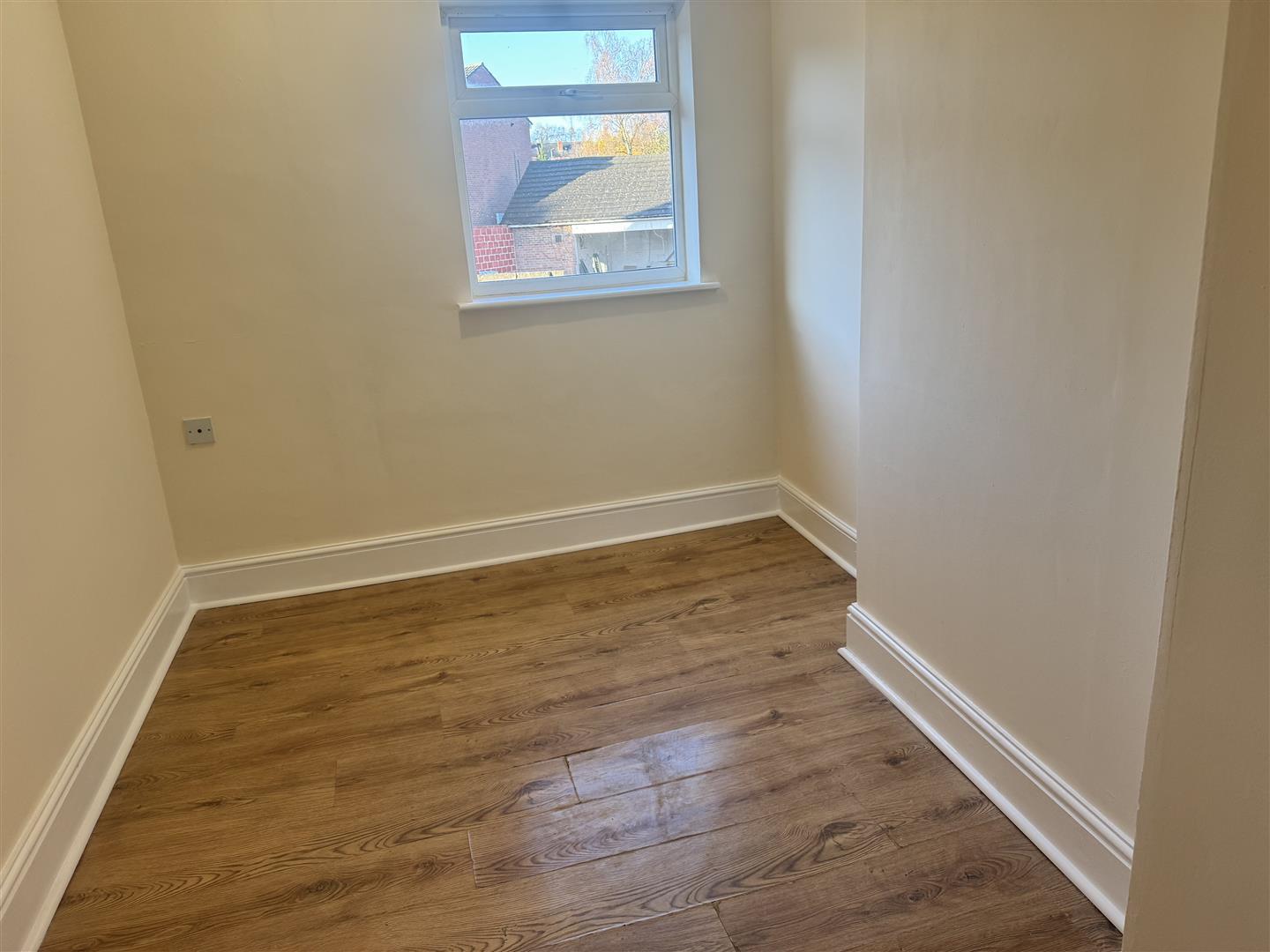 3 bed  to rent  - Property Image 3