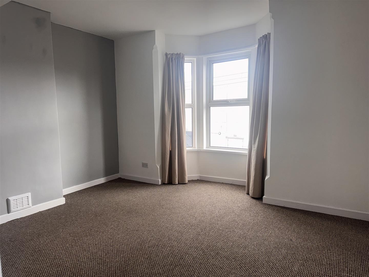 1 bed apartment to rent  - Property Image 2