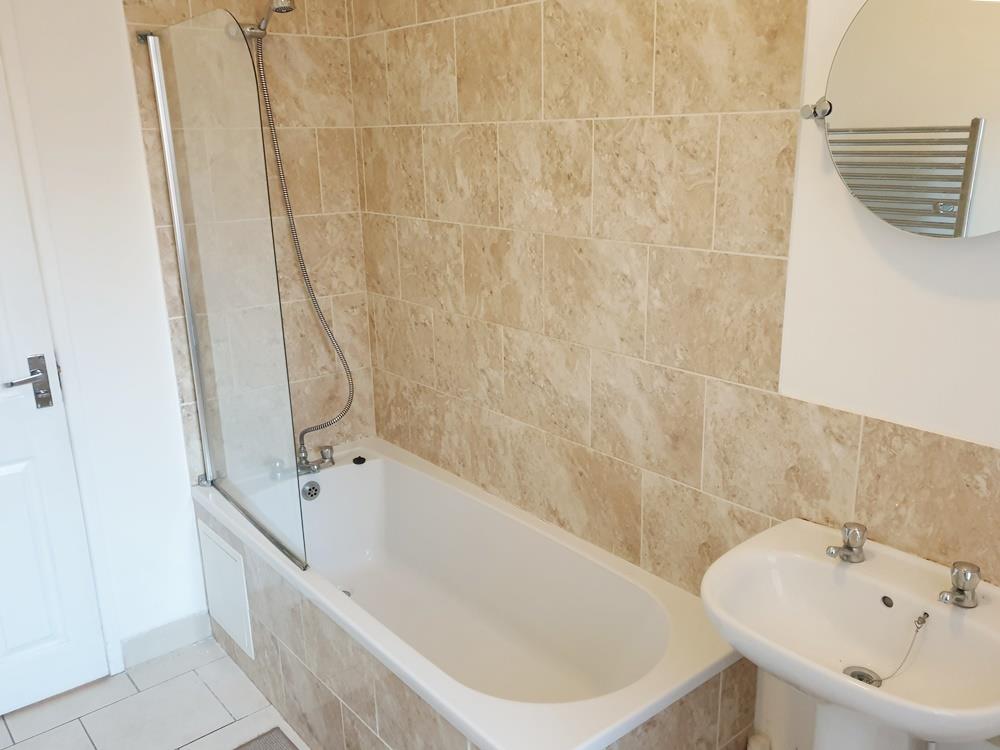 1 bed to rent 2