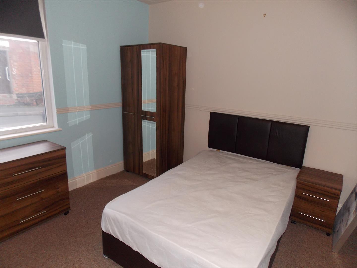 1 bed  to rent  - Property Image 1