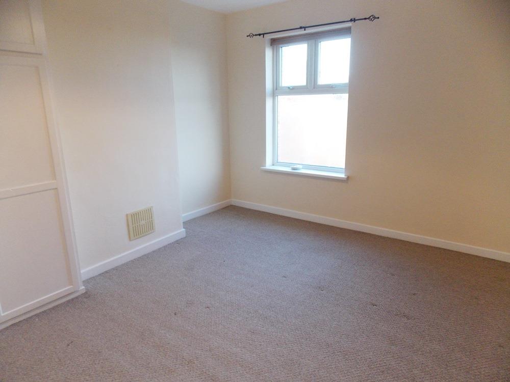 2 bed  to rent in Ilkeston 8