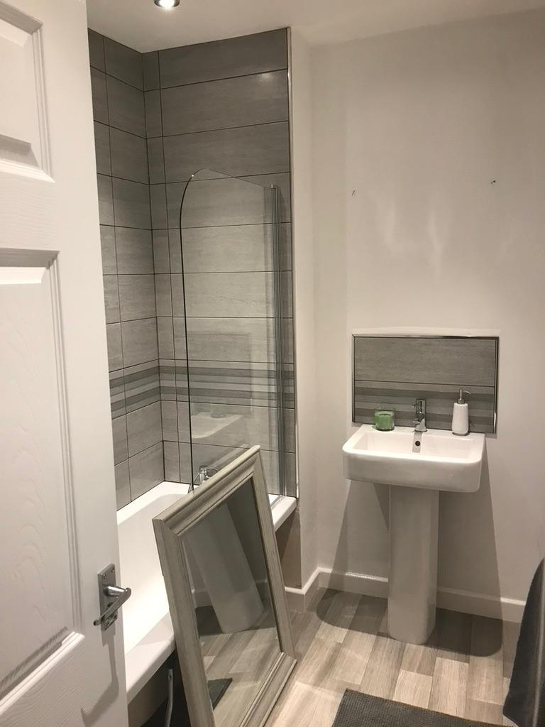 3 bed  to rent  - Property Image 5