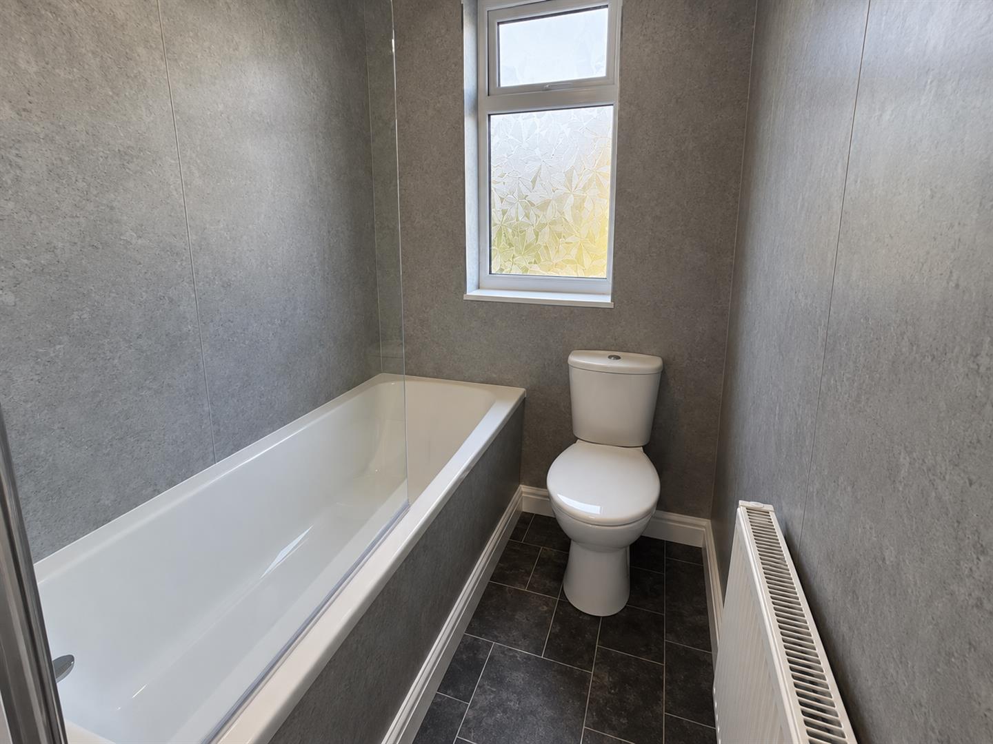 2 bed  to rent 6