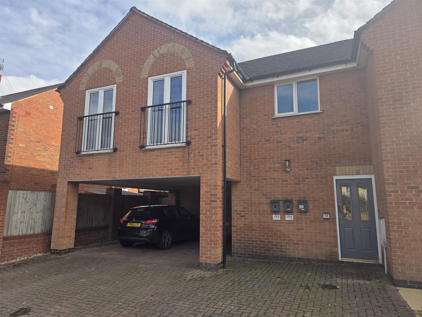 2 bed apartment to rent in Ilkeston 1