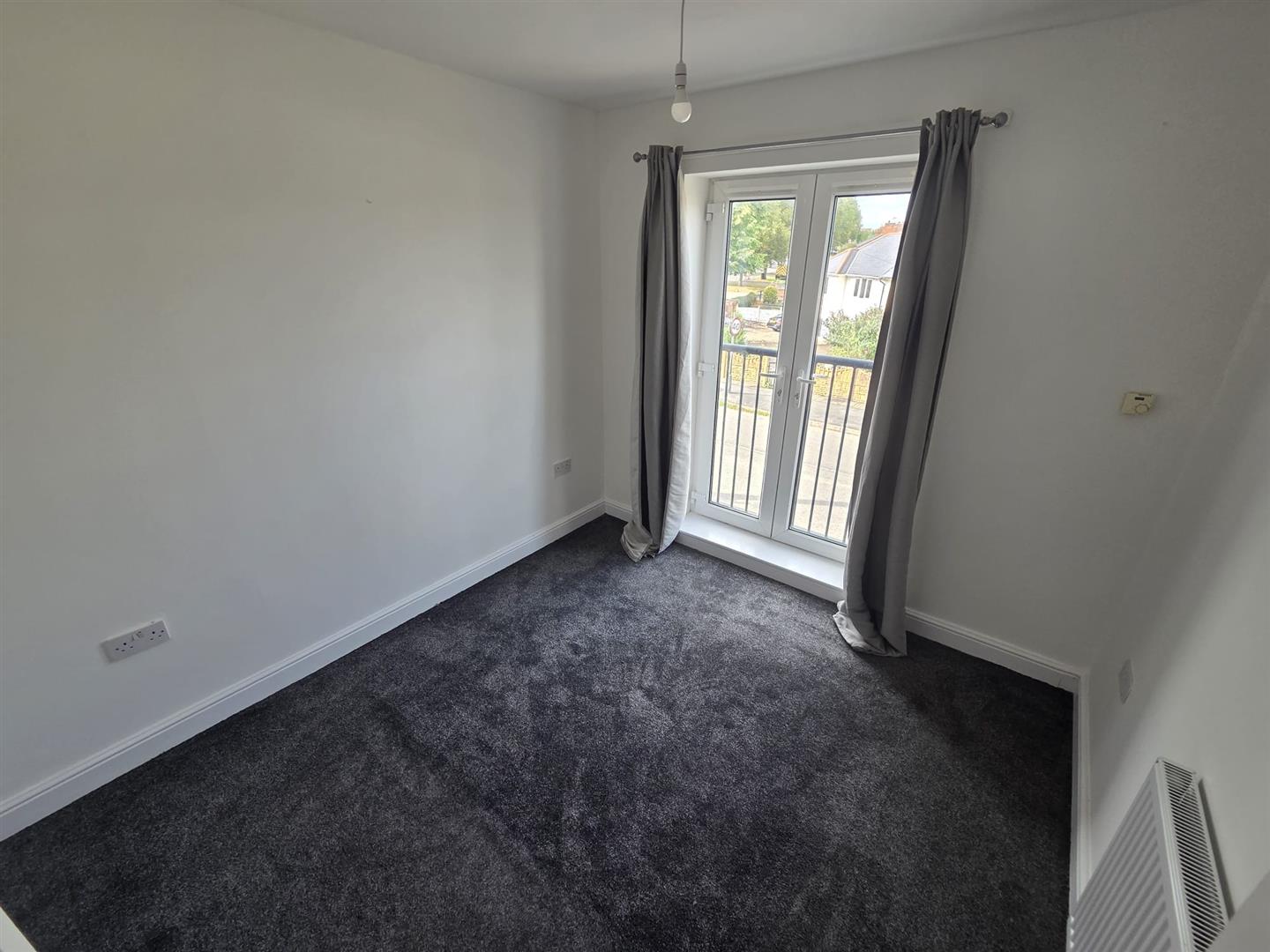 2 bed apartment to rent in Ilkeston  - Property Image 2