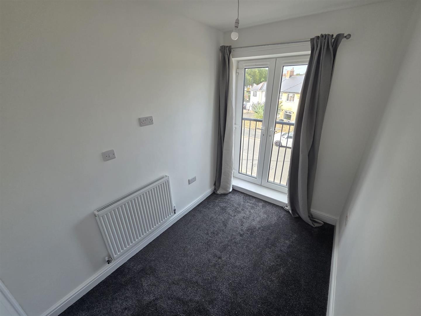 2 bed apartment to rent in Ilkeston 6