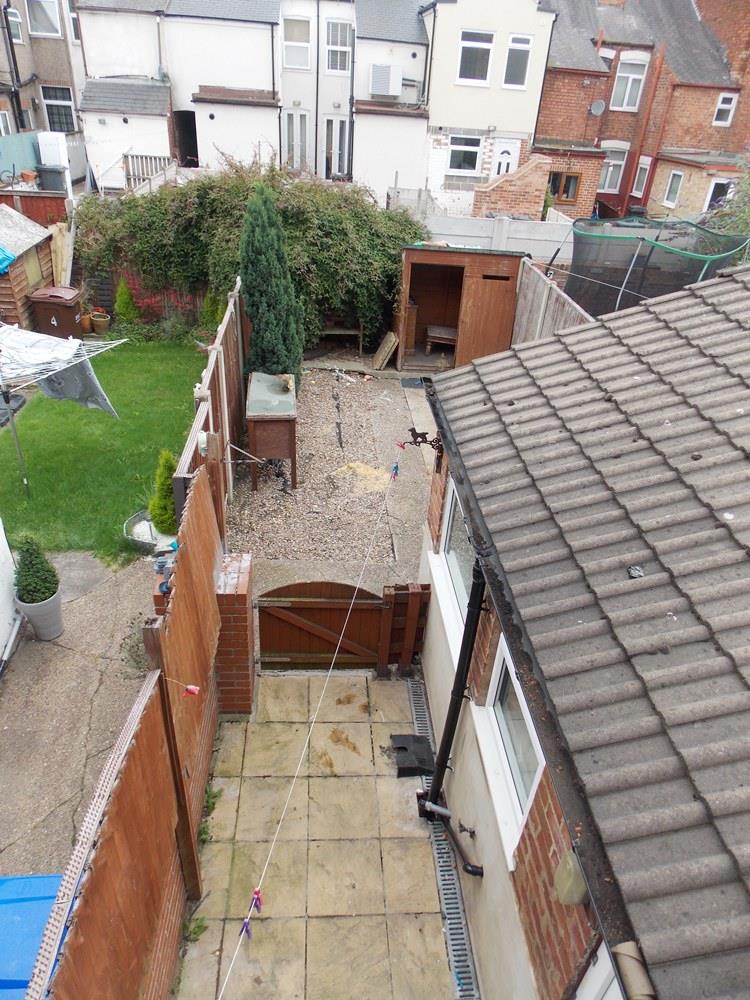 3 bed to rent 12
