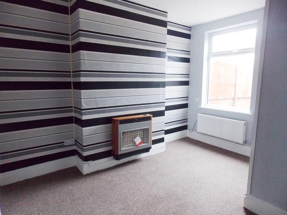 3 bed  to rent  - Property Image 3