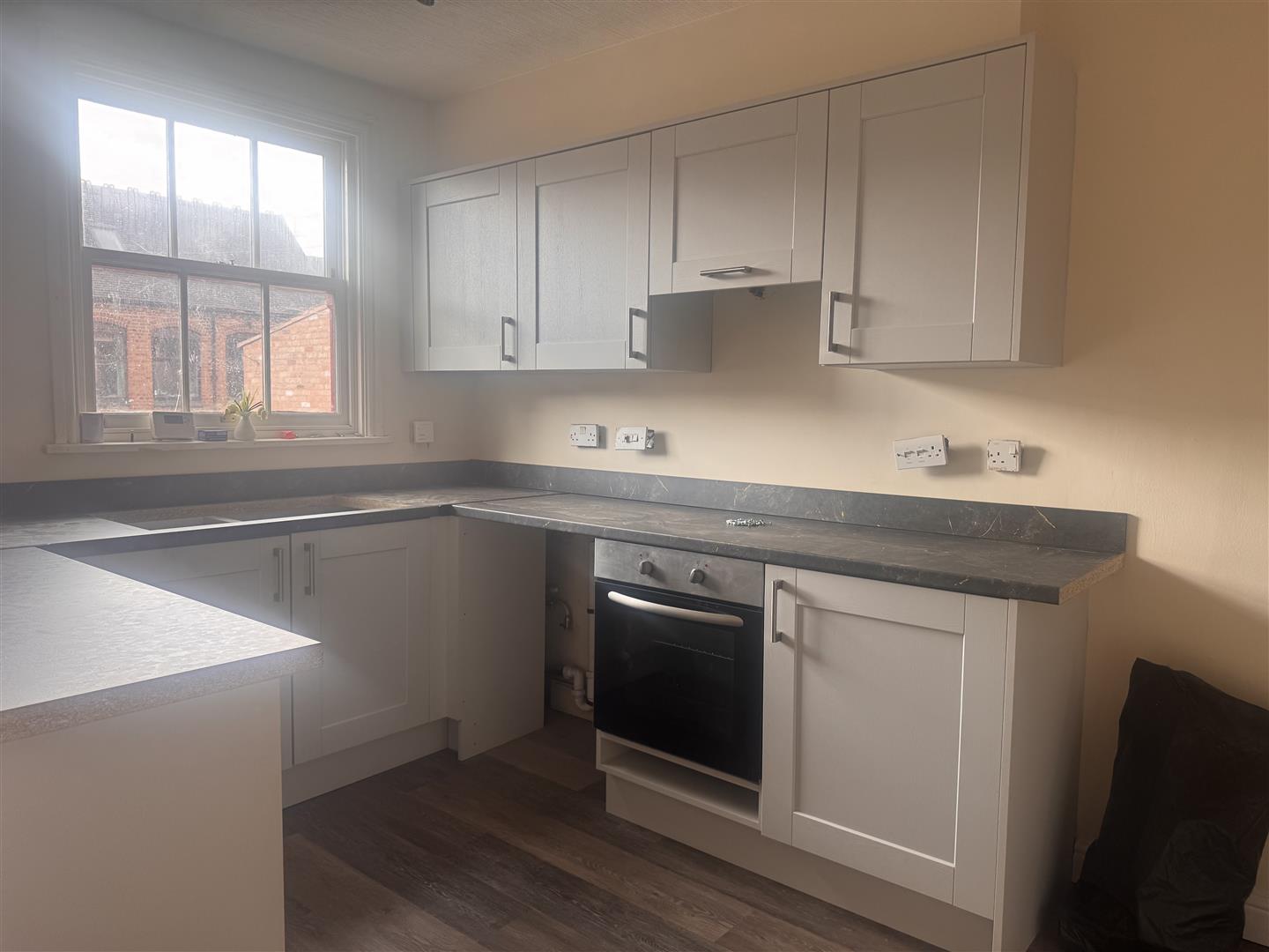 2 bed apartment to rent 2