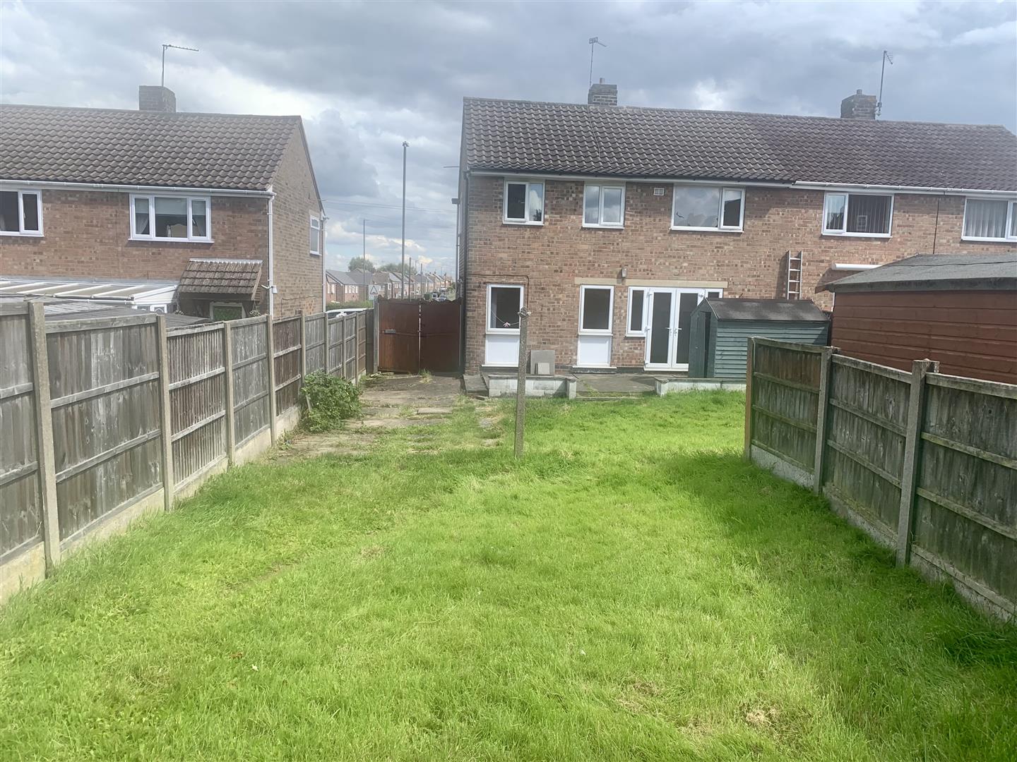 4 bed to rent 13