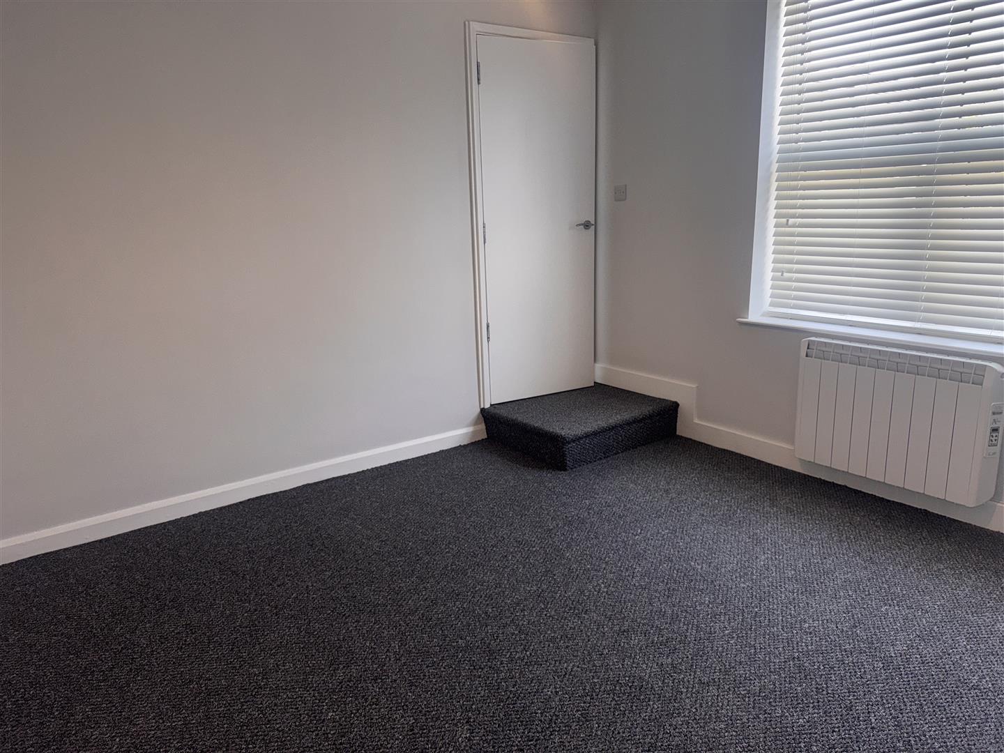 1 bed apartment to rent 5