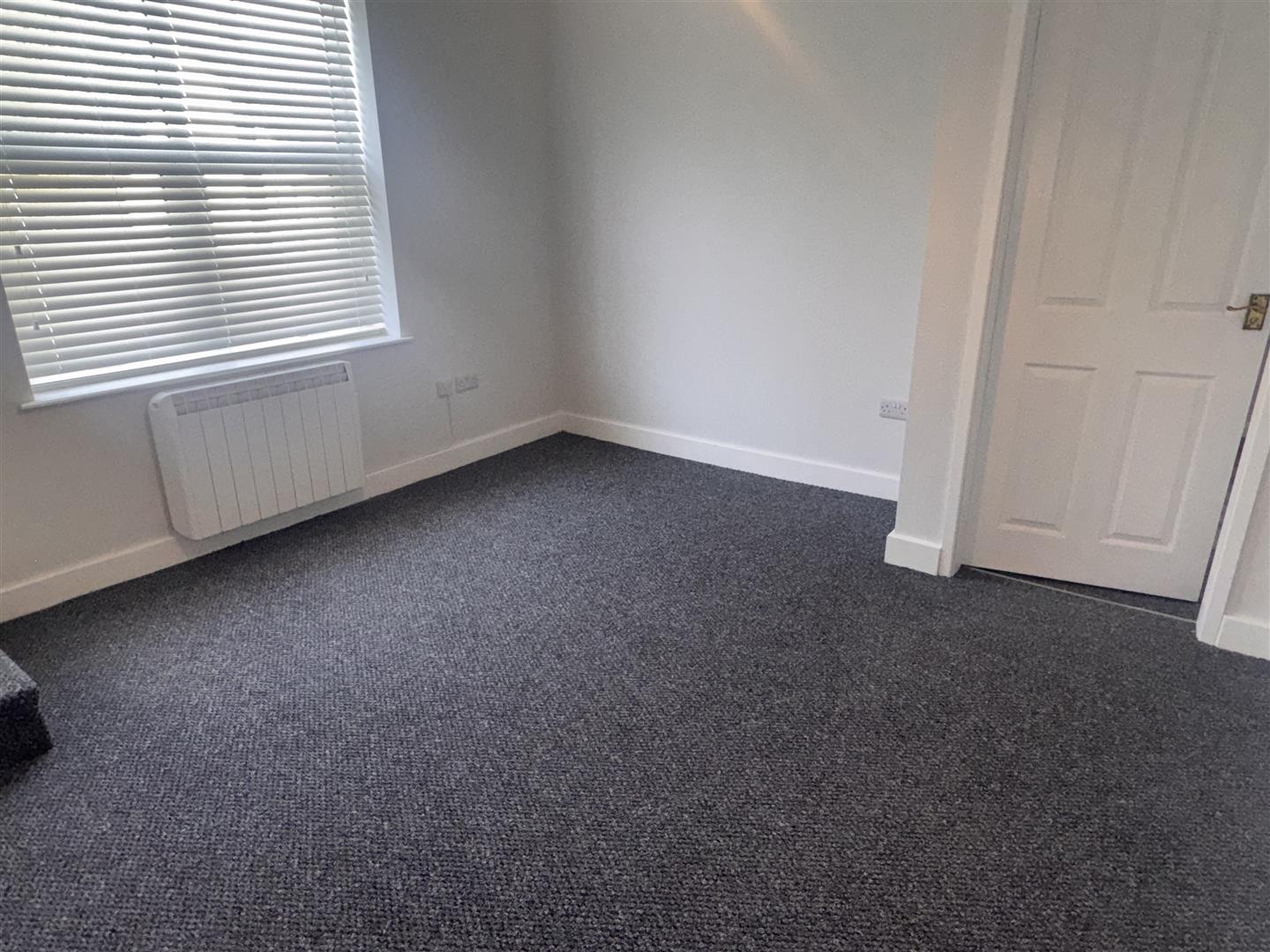1 bed apartment to rent 6