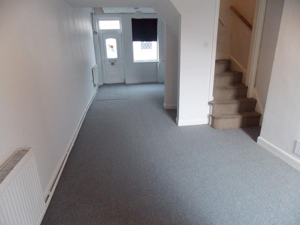 3 bed to rent 2