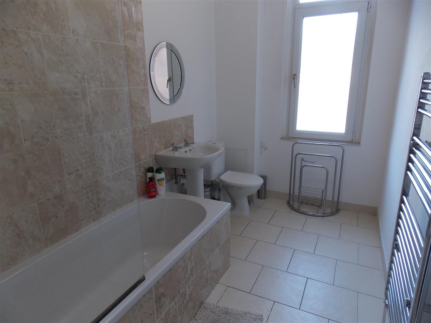 1 bed  to rent 8