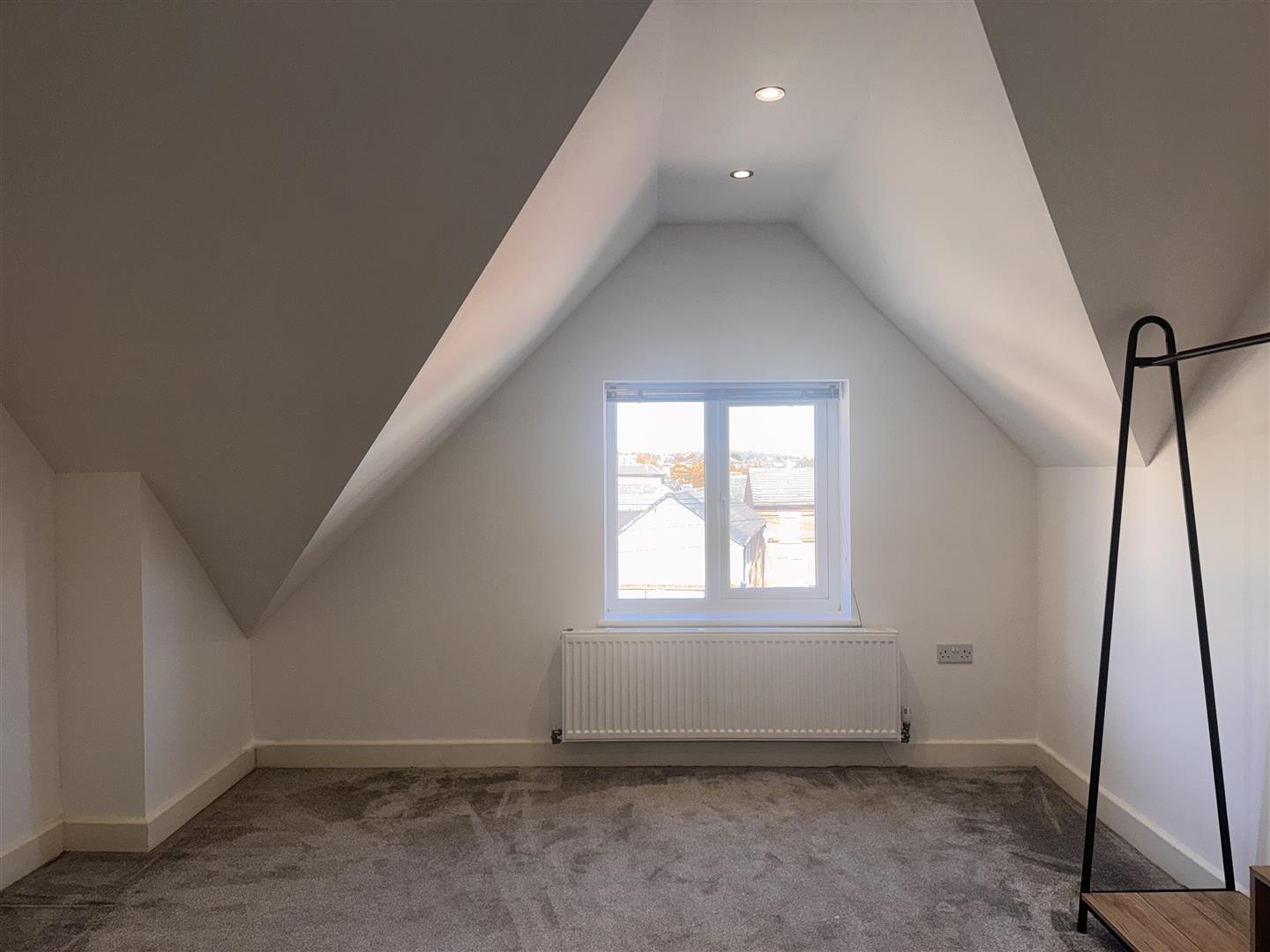 3 bed  to rent  - Property Image 12
