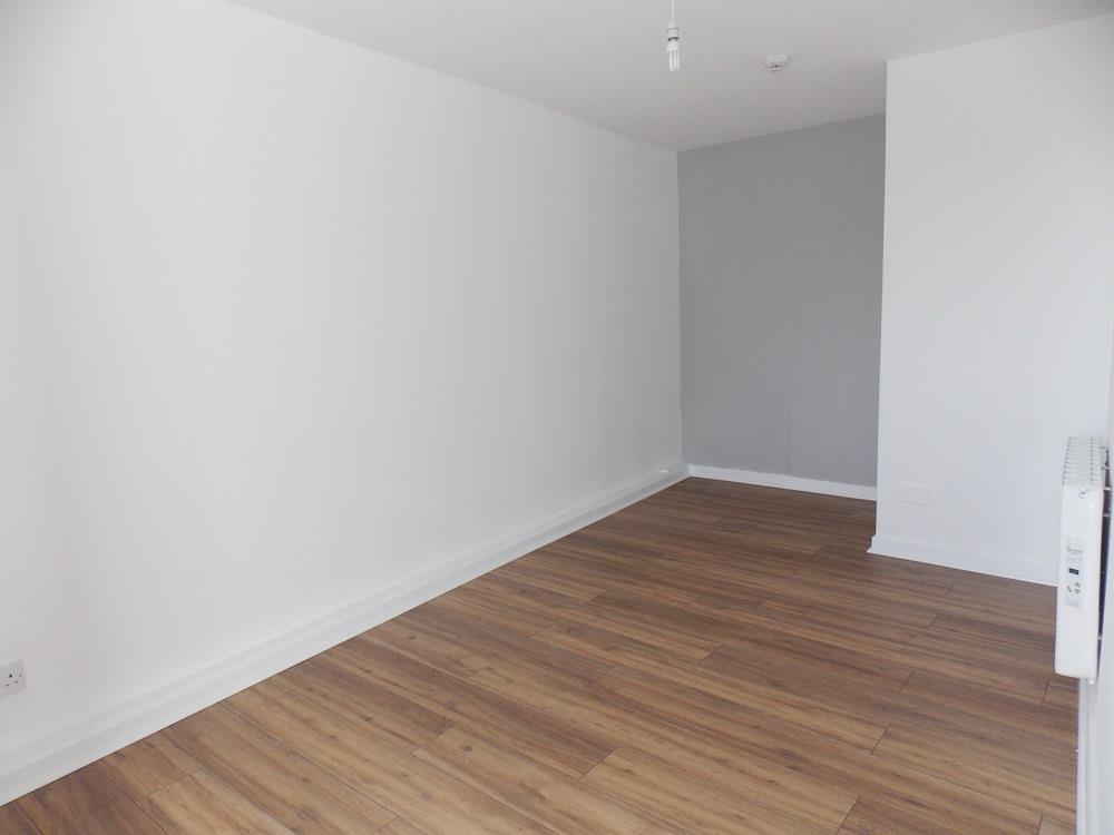 1 bed flat to rent in Codnor 4