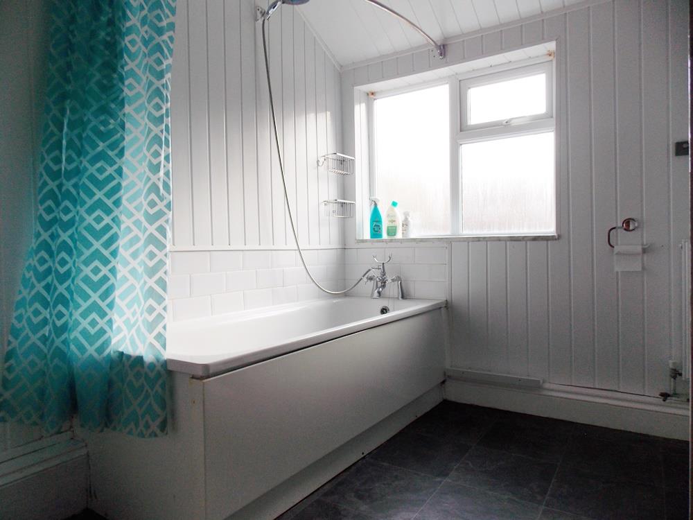 4 bed  to rent in Ilkeston  - Property Image 9