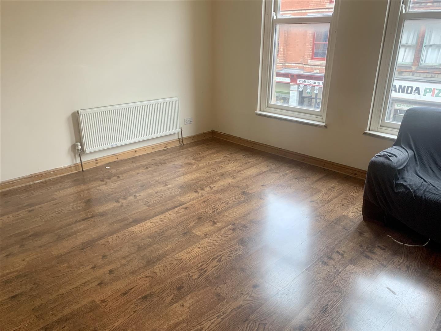 2 bed flat to rent in Ilkeston 5
