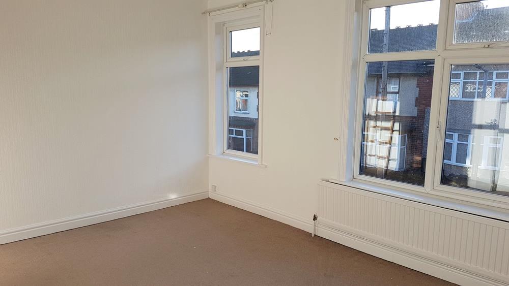 3 bed to rent in Ilkeston 7