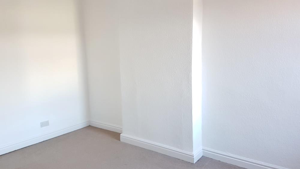 3 bed to rent in Ilkeston 8