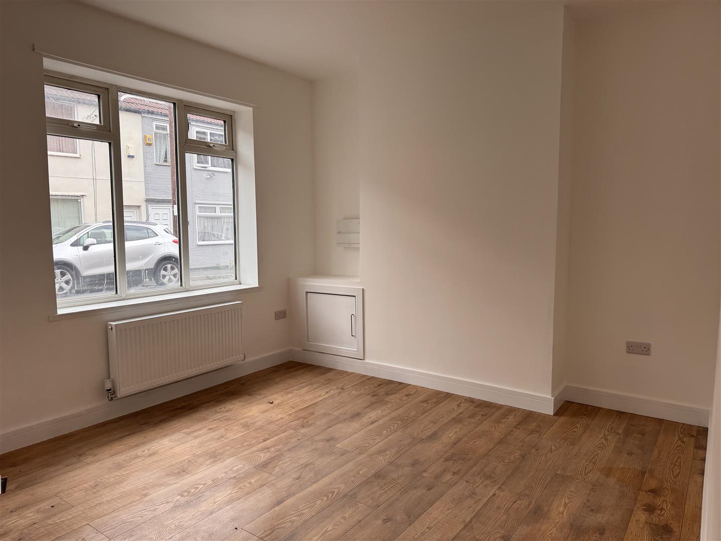 3 bed  to rent 2