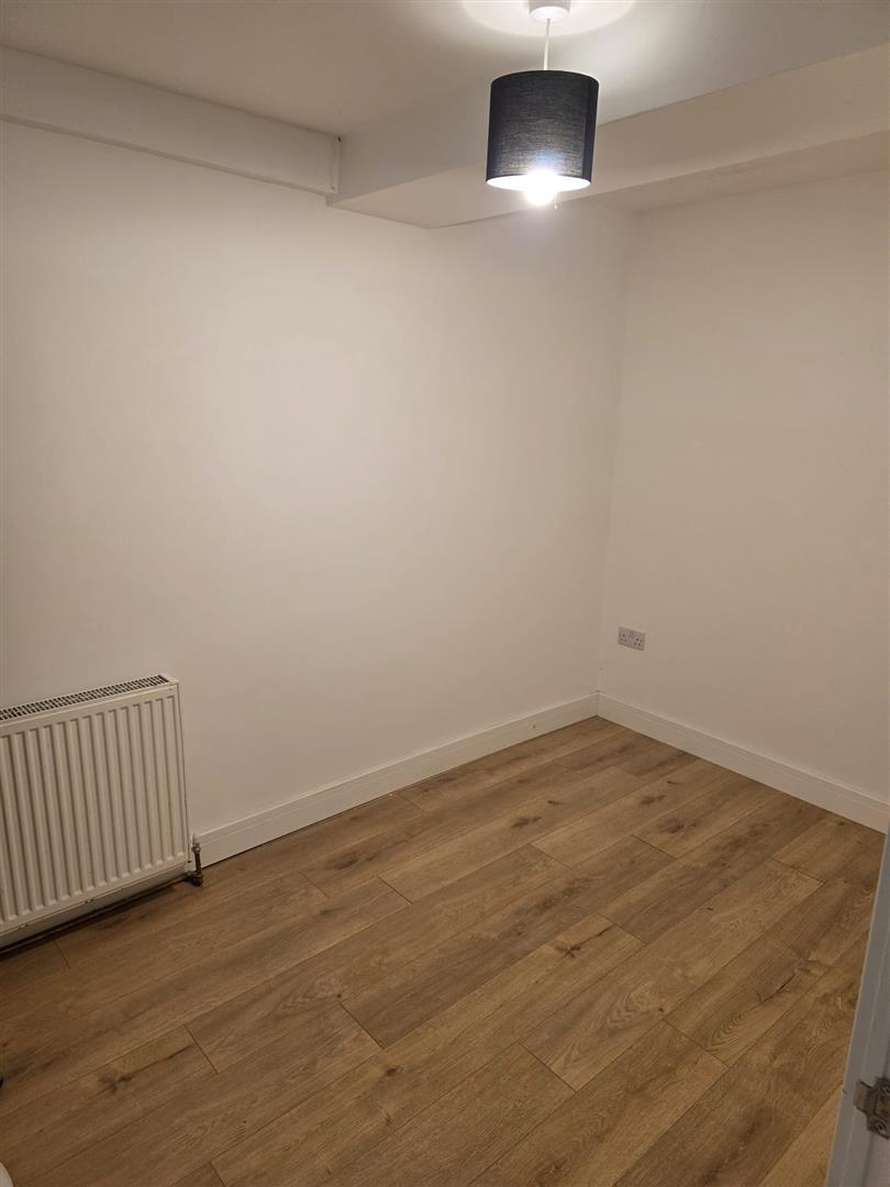 1 bed  to rent 7