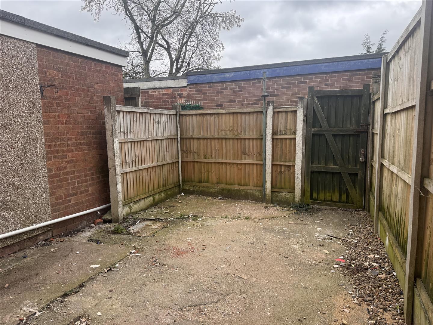 2 bed  to rent 9