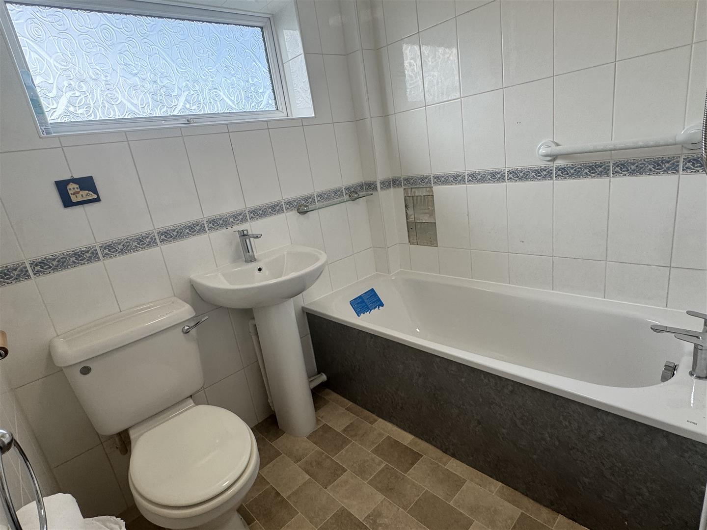 3 bed  to rent  - Property Image 15