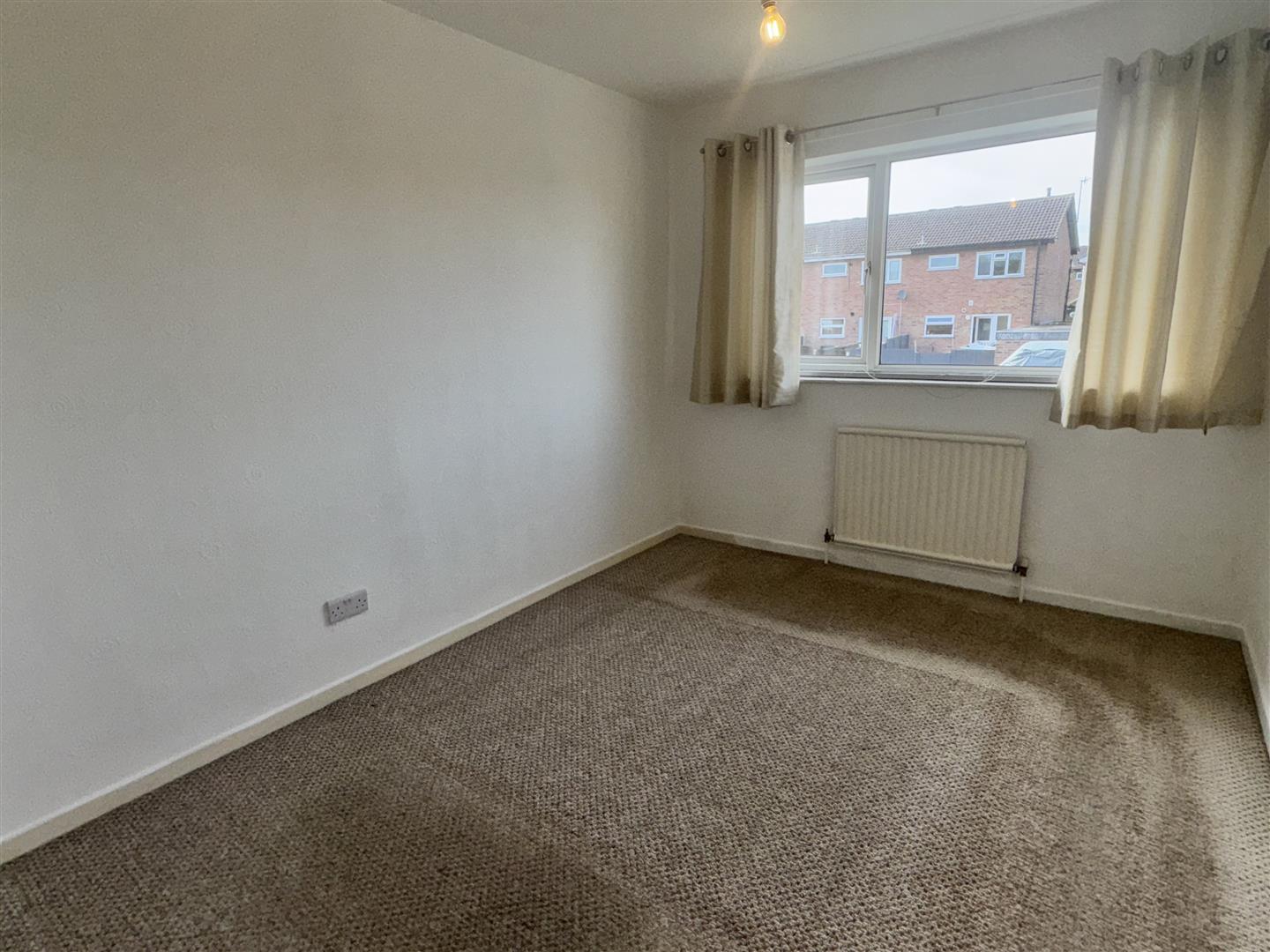 3 bed  to rent  - Property Image 10
