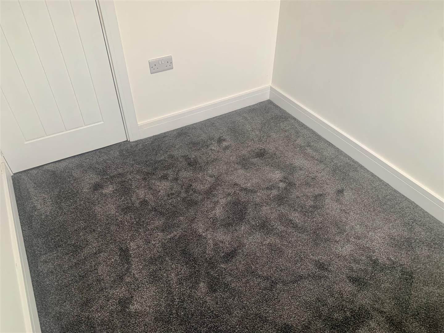 3 bed  to rent 18