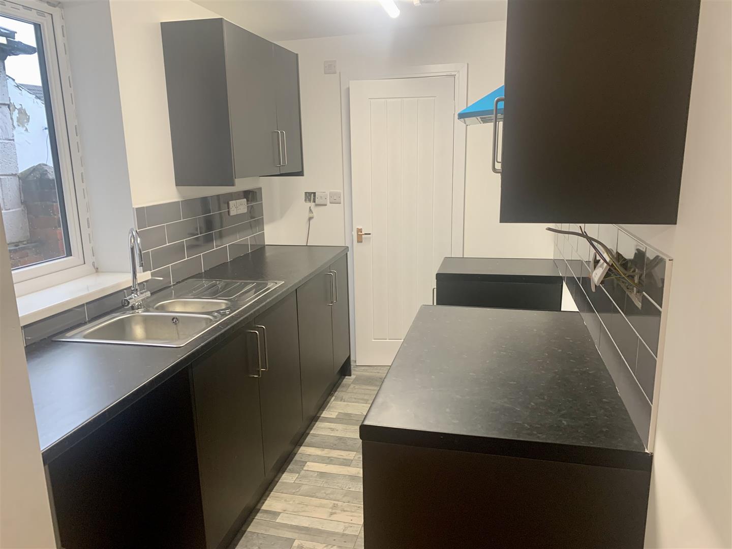 3 bed  to rent 3