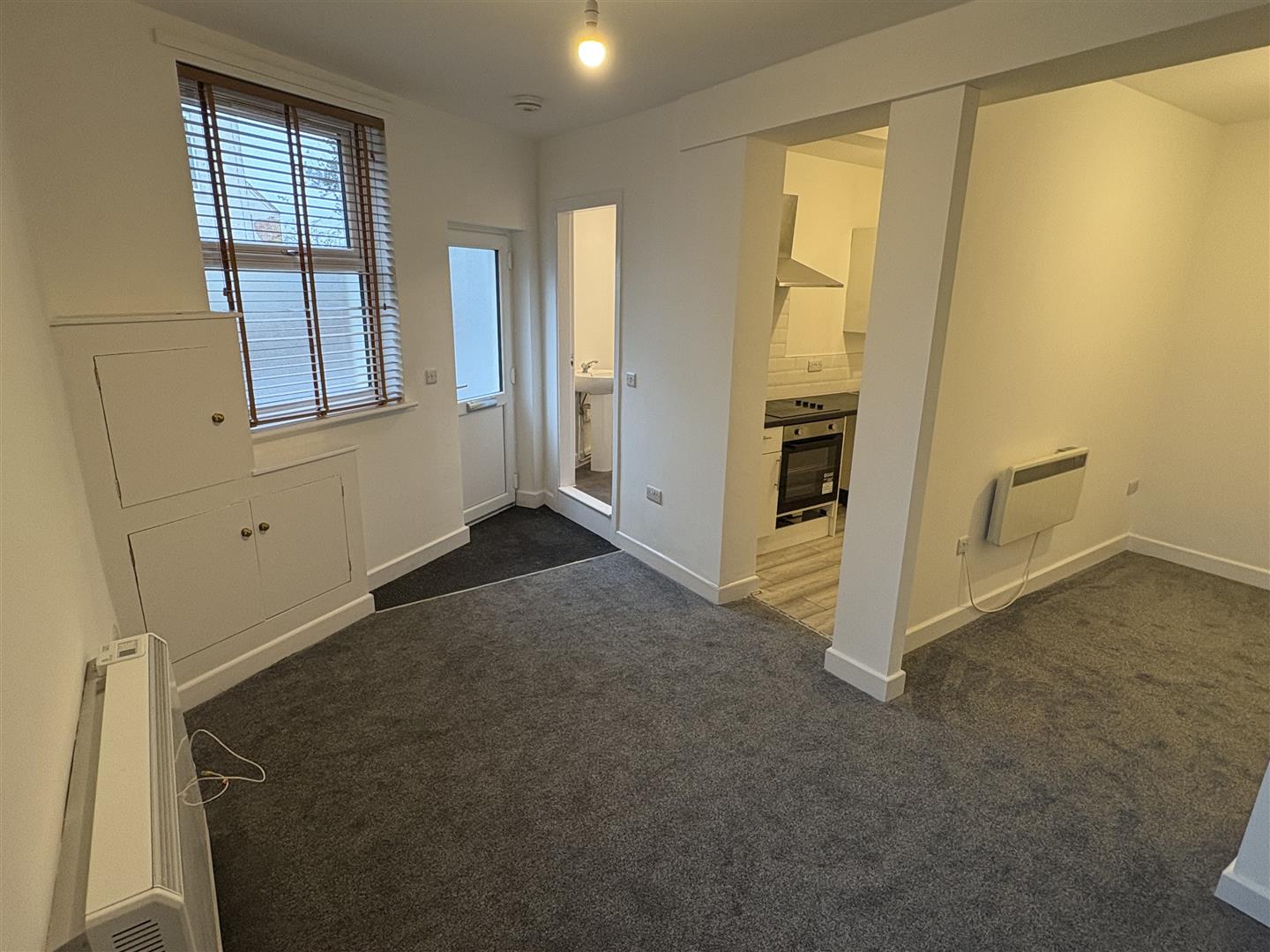 1 bed  to rent  - Property Image 3
