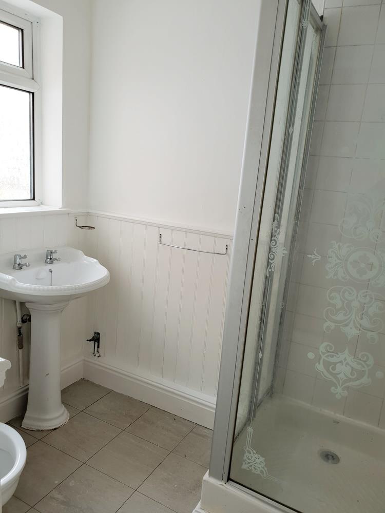 2 bed  to rent in Ilkeston 5