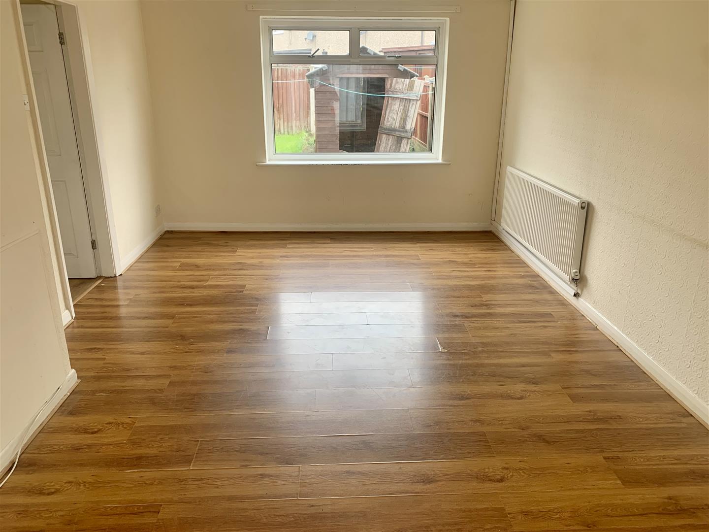 3 bed  to rent  - Property Image 3