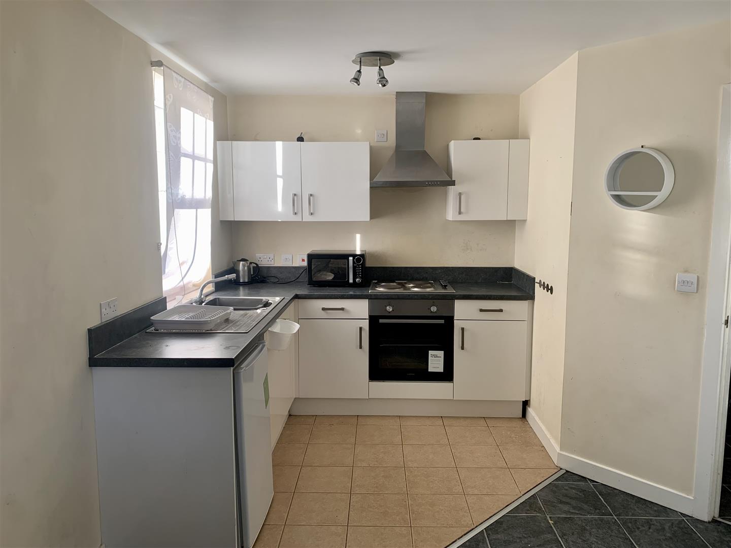 1 bed flat to rent 3