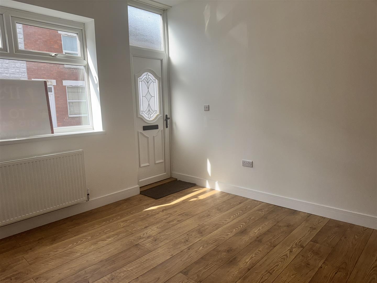 3 bed to rent 4
