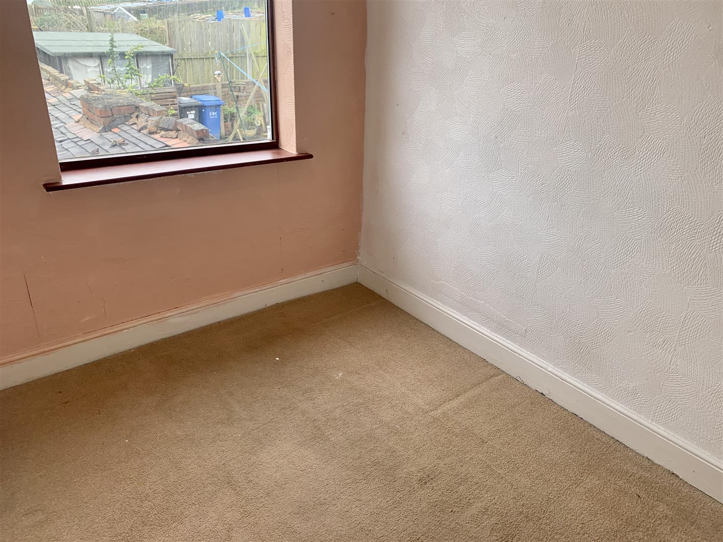2 bed  to rent 11