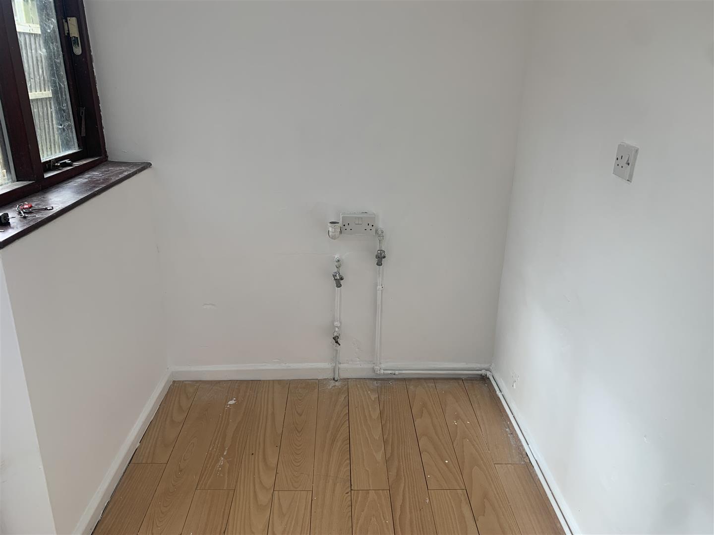 2 bed  to rent 4