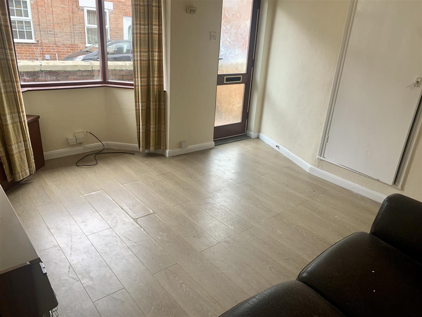 2 bed  to rent  - Property Image 6