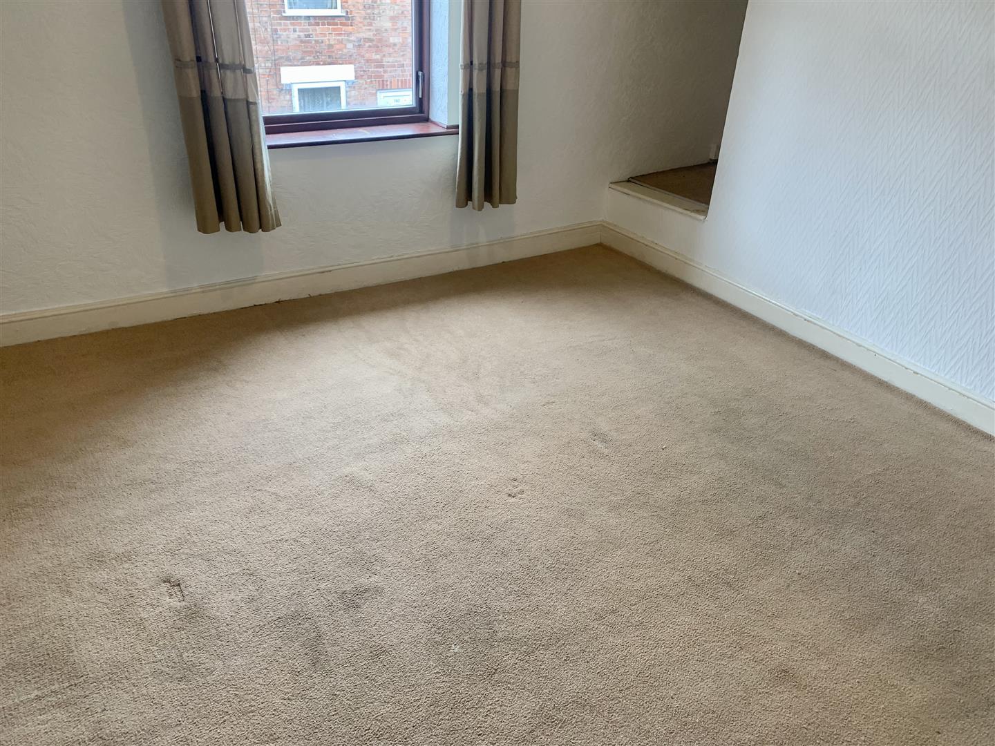 2 bed  to rent  - Property Image 9