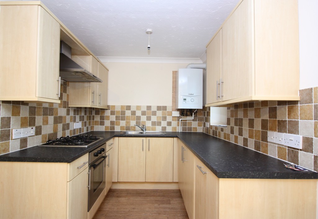 2 bed flat to rent in Park View, Prospect Place 2