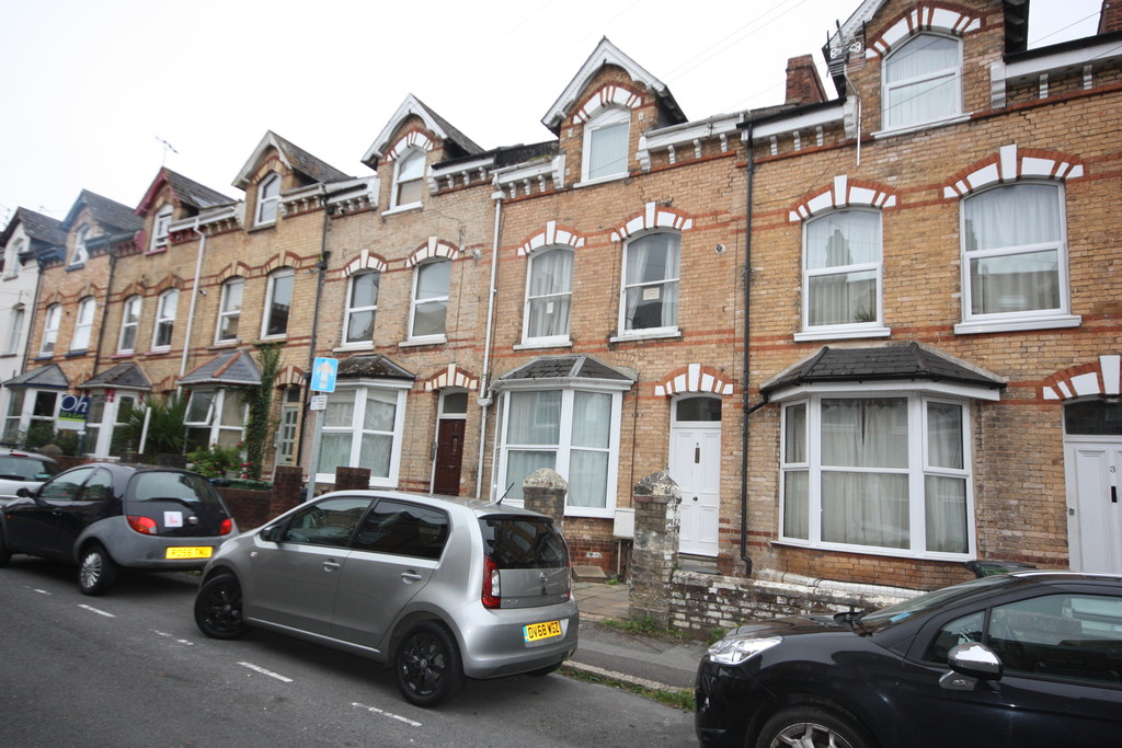 1 bed flat to rent in Raleigh Road, St Leonards 1