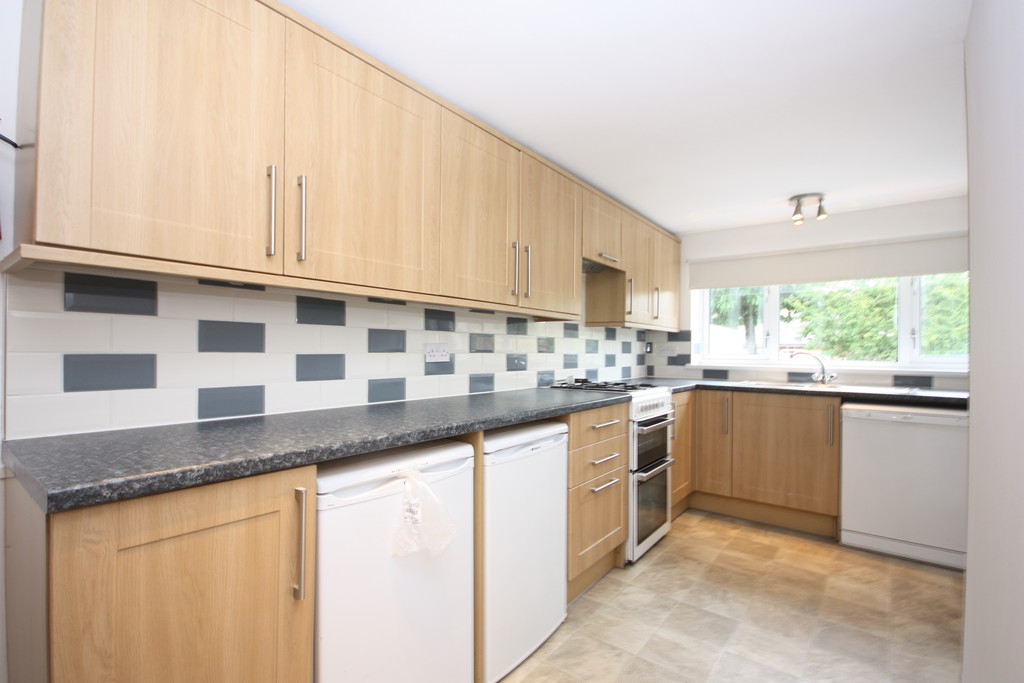 3 bed house to rent in Alexandra Terrace, Broadclyst  - Property Image 2