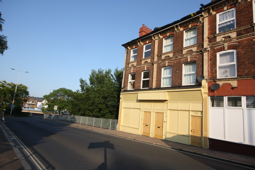 1 bed flat to rent in New Bridge Street, Exeter (ref ...