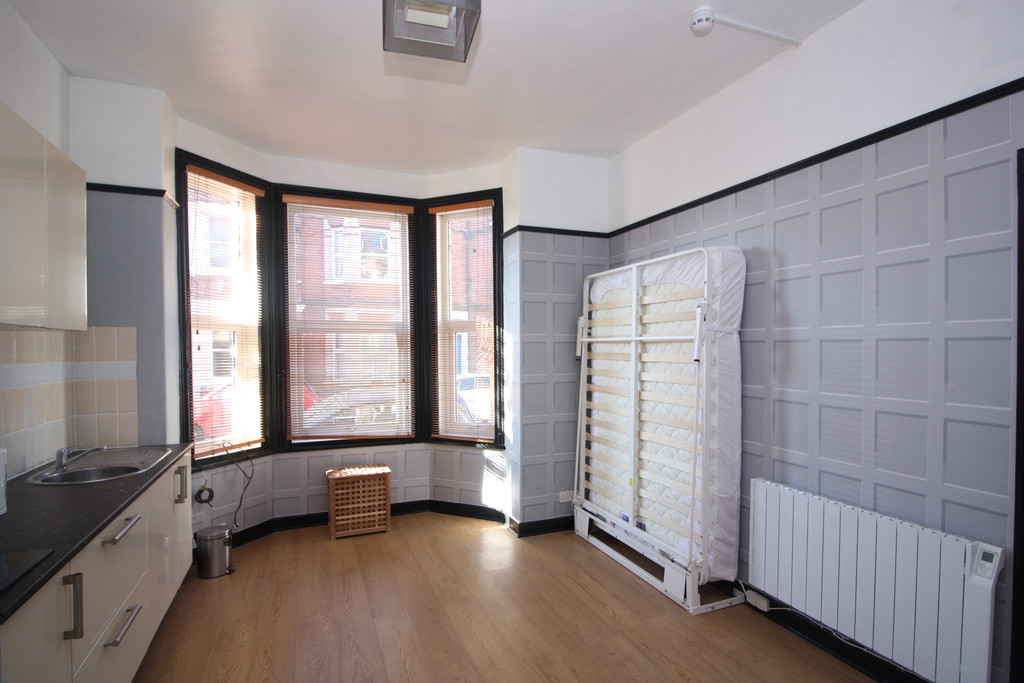 Flat to rent in Haldon Road, Exeter  - Property Image 3