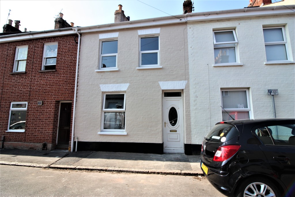 3 bed house to rent in Codrington Street  - Property Image 1