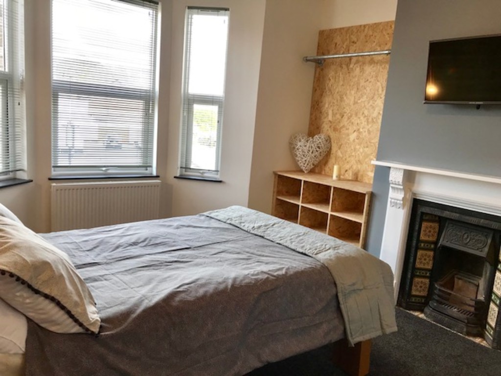 5 bed house to rent in ROOM LETS, Alphington Road  - Property Image 2